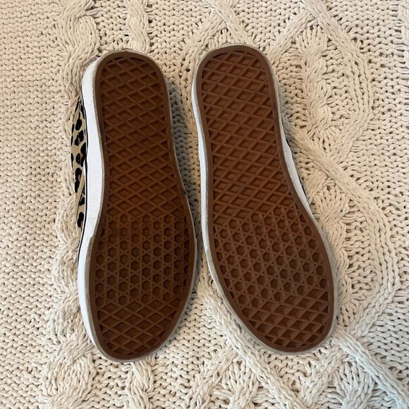 Slip On Leopard Print Vans - Picture 3 of 6